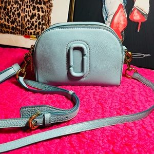 ❌SOLD❌🍾EUC MARC JACOBS CROSSBODY🍾🍾